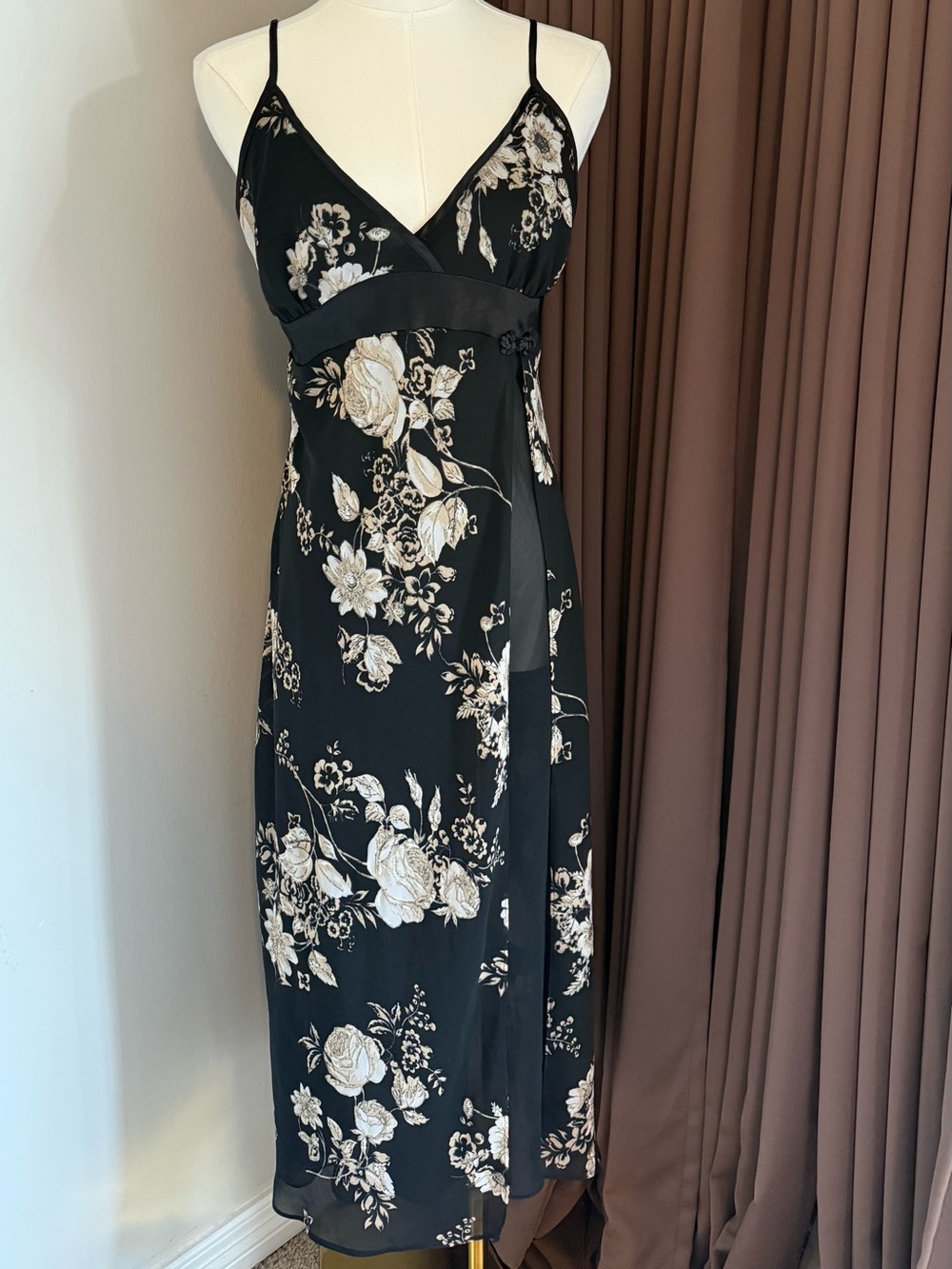 Vintage Black Floral Slip Dress with Cream Rose Print